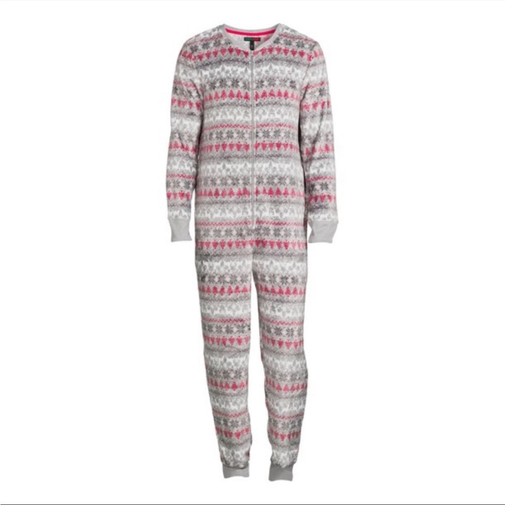 Derek Heart Boys Youth Large One Piece Pajamas. Ultra soft. Excellent condition.